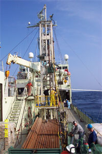 drilling ship